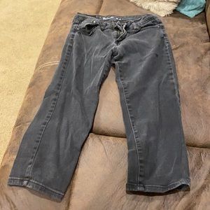 Black jean kapri pants
